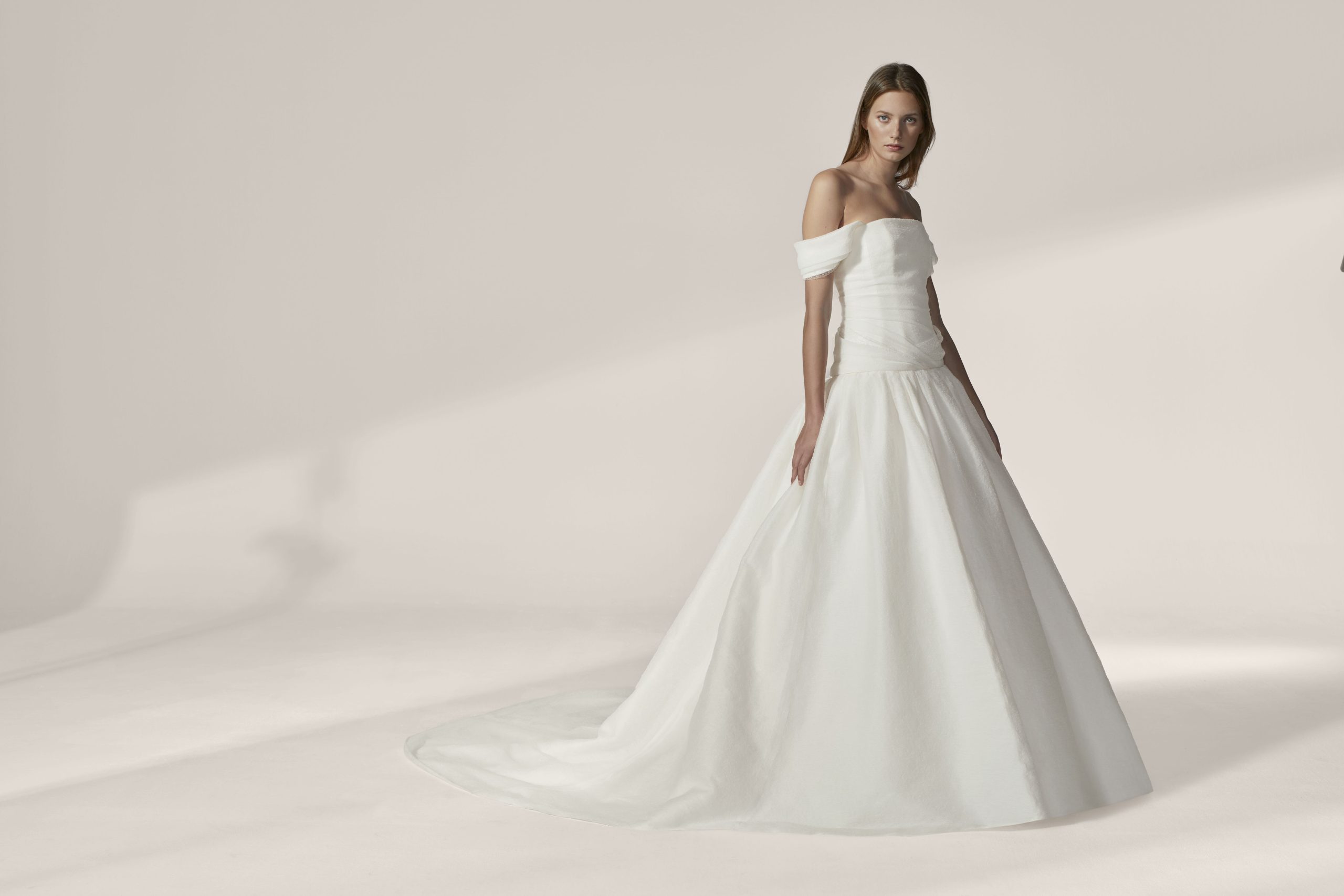 A curated bridal experience in Mallorca — inside      Y Comieron Perdices Novias