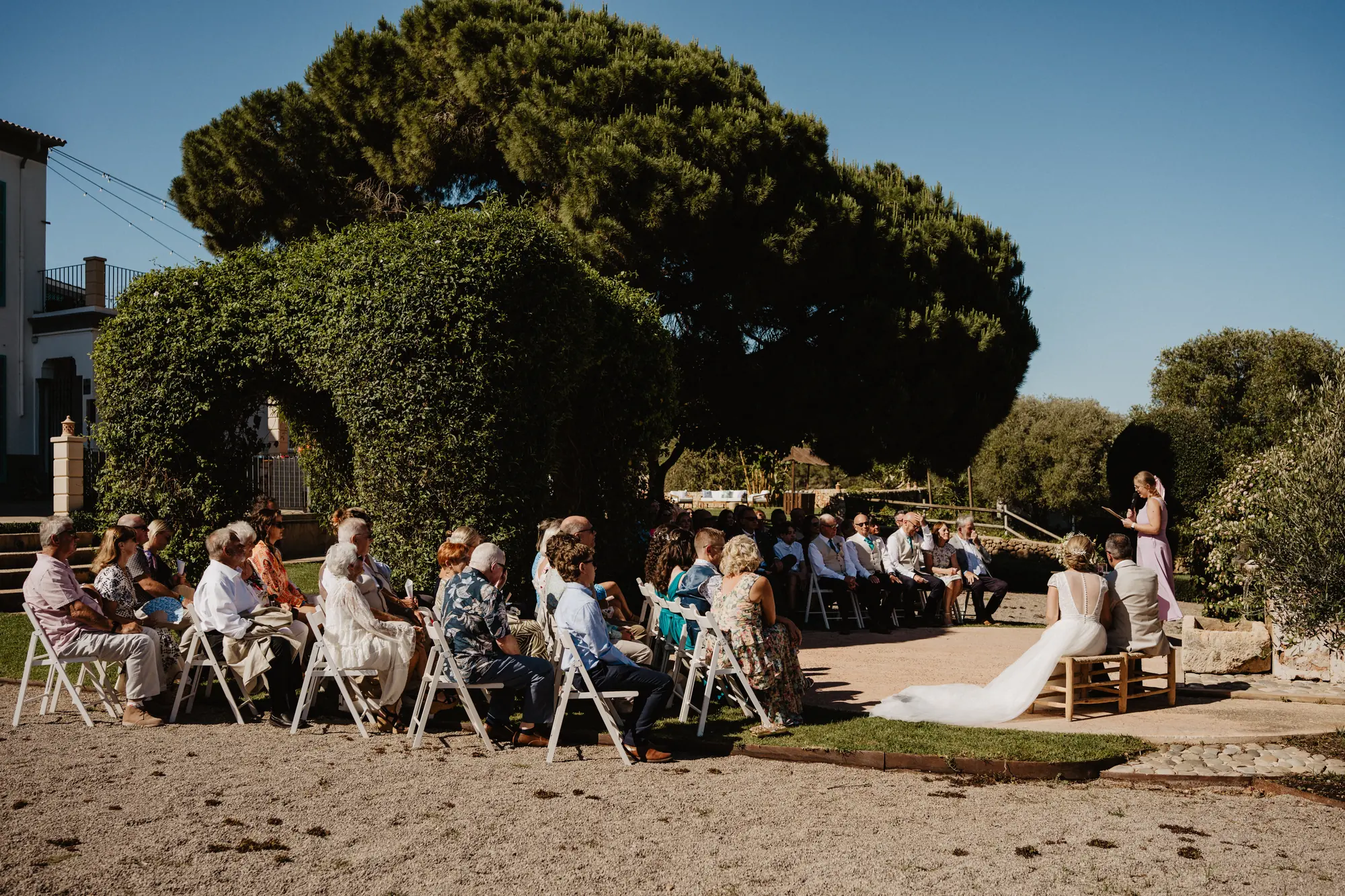 Multilingual wedding ceremony in Mallorca: How every guest understands every vow