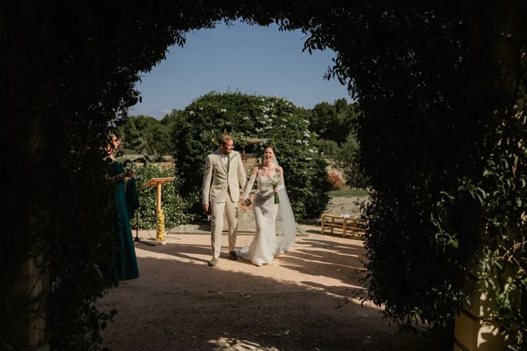 A non-traditional wedding in Mallorca: The traditions worth keeping